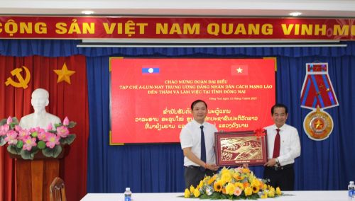 Dong Nai - Lao.jpg